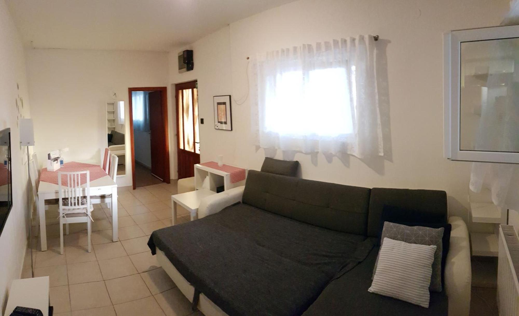 Apartmani Ela Prvić Luka Esterno foto