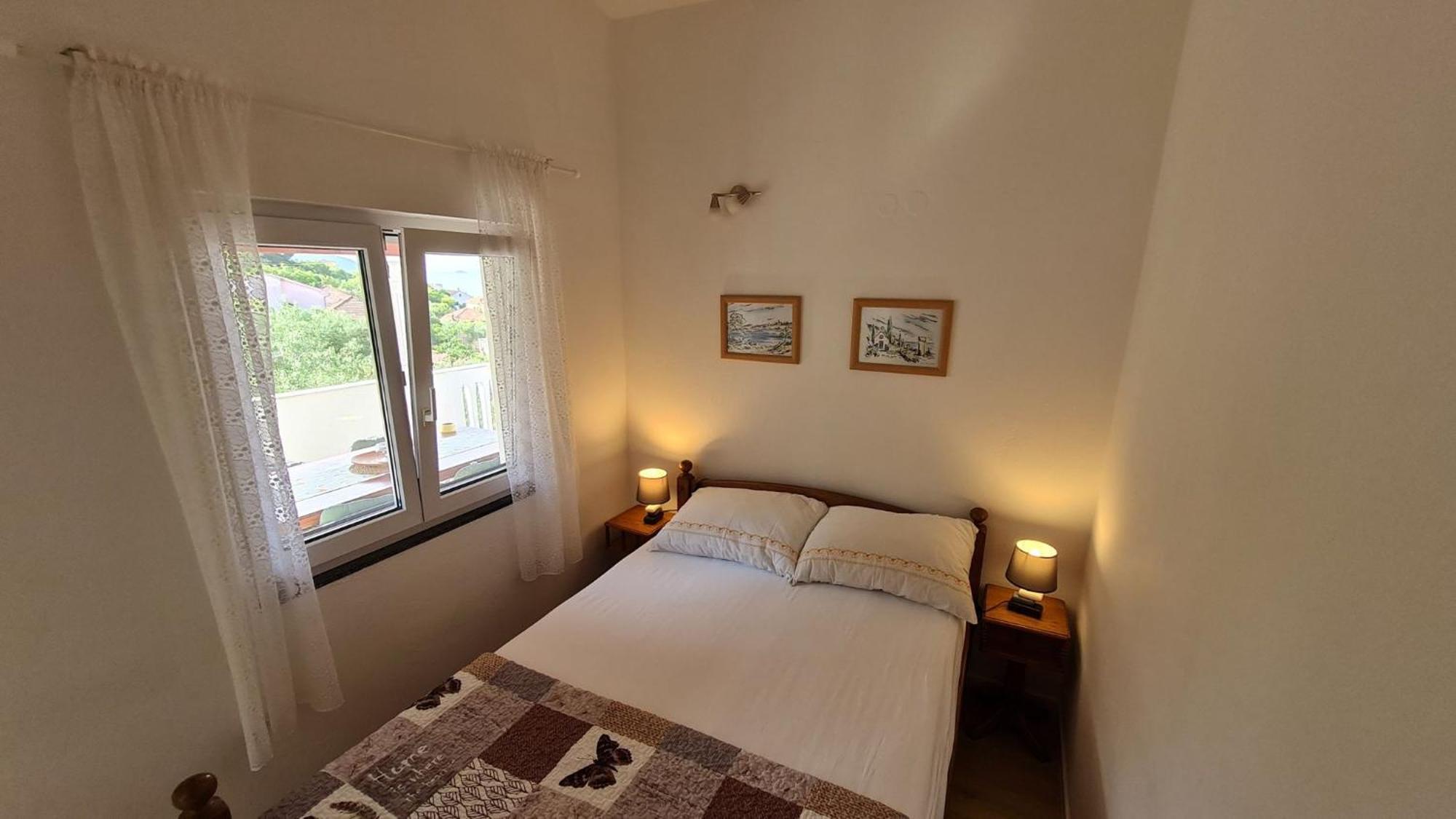 Apartmani Ela Prvić Luka Esterno foto